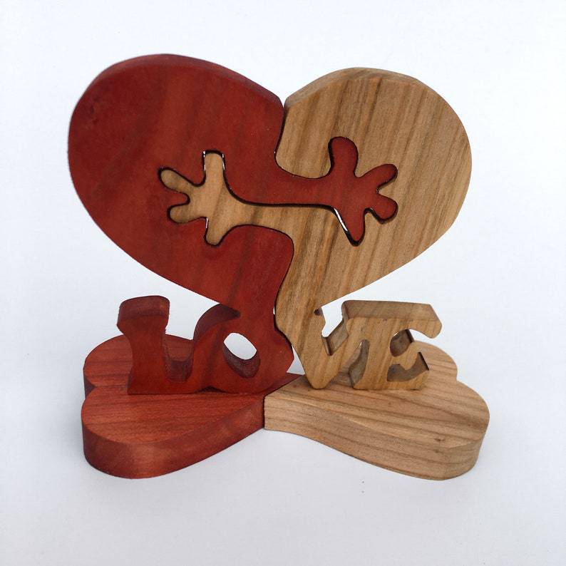 Wooden Heart Love Desktop Ornament